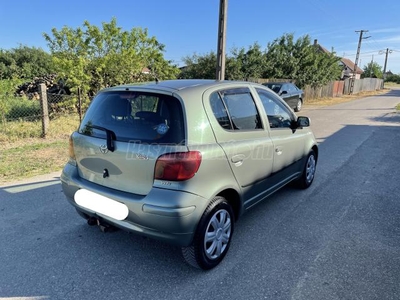 TOYOTA YARIS 1.3 Sol