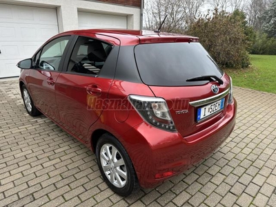 TOYOTA YARIS 1.5 HSD Executive (Automata) Újszerű állapotban. első tulajdonostól!