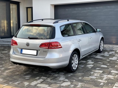 VOLKSWAGEN PASSAT Variant 2.0 CR TDI Comfortline BMT ÜL.FÜT! DIG.KLÍMA! PDC ELŐL-HÁTUL! AUTO HOLD!