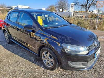 VOLKSWAGEN POLO V 1.2 70 Trendline FEKETEMETÁL ALUFELNIS ÖNERŐ NÉLKÜL HITELRE IS