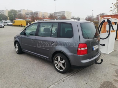 VOLKSWAGEN TOURAN 2.0 PD TDI Highline DSG