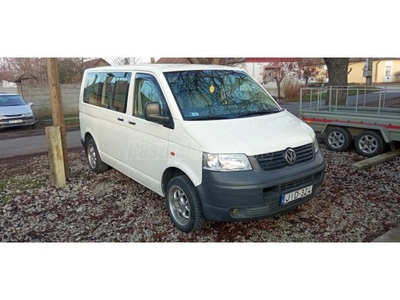 VOLKSWAGEN TRANSPORTER T5 1.9 TDI Basic