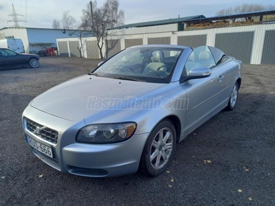 VOLVO C70 2.0 D Summum +ALUKERÉK+KLÍMA+TOLATÓRADAR+