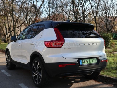 VOLVO XC40 1.5 [T5] Recharge R-Design Geartronic