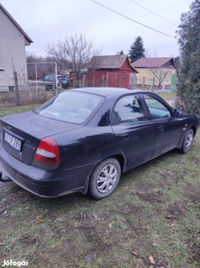 Daewoo Nubira