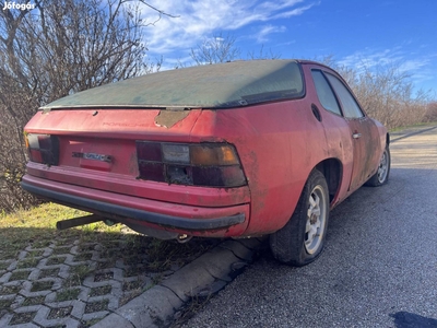 Porsche 924