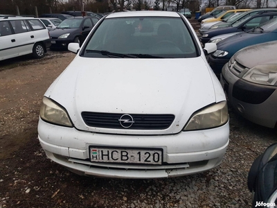 Opel Astra G 1.6 16V CDX