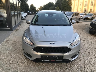 FORD FOCUS 1.5 TDCI Technology AUTOMATA. NAVI. HOLTTÉR FIGYELŐ. SÁV TARTÓ. TÉLI CSOMAG. VEZETETT SZERVÍZKÖNYV