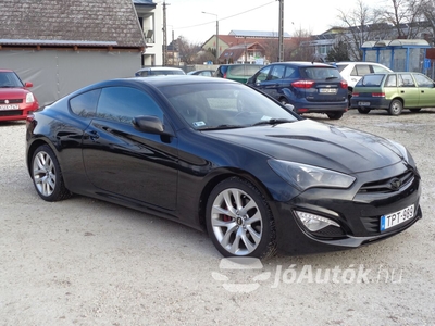 HYUNDAI Genesis Coupe