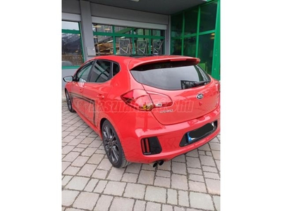 KIA CEE'D 1.6 TGDI GT Base