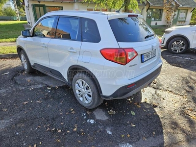 SUZUKI VITARA 1.6 GL+ 4WD Vitara 1.6 GL+ 4WD M.o.-i szerv.könyv