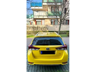 TOYOTA AURIS 1.8 HSD Live MY17 TSS (Automata)