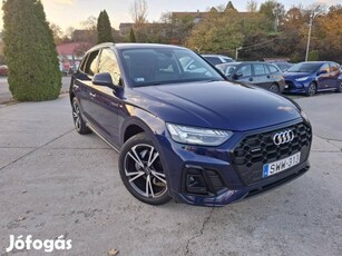 AUDI Q5 40 TDI S line quattro S-tronic Magyar.S...