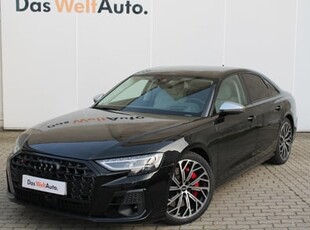 Audi S8
TFSI quattro tiptronic