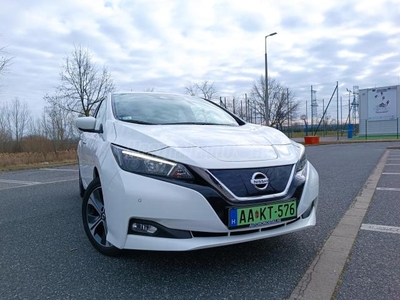 NISSAN LEAF N-Connecta 40kWh (Automata)