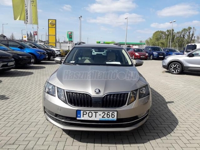 SKODA OCTAVIA Combi 2.0 CR TDI Style Mo.-i!1Tulaj!Vez.szkönyv!Alufelni!Gyári riasztó!Áfá-s!