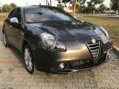 ALFA ROMEO GIULIETTA 1.4 TB Progression Garantált 91e Km futás.Kifogástalan.17alufelni.Barna bőr.első-hátsó parkradar