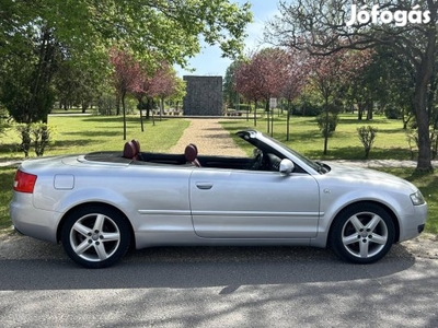 AUDI A4 Cabrio 1.8 T Manuális Váltó! Fűthető-CO...