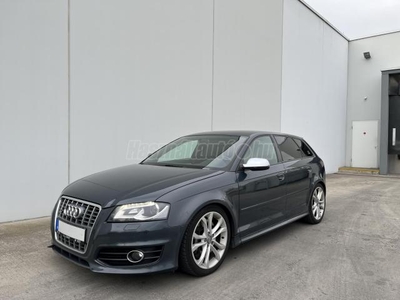 AUDI S3 2.0 TFSI quattro S-tronic