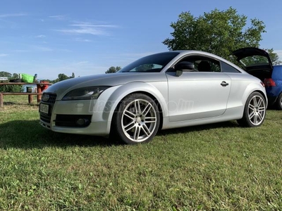 AUDI TT Coupe 1.8 TFSI