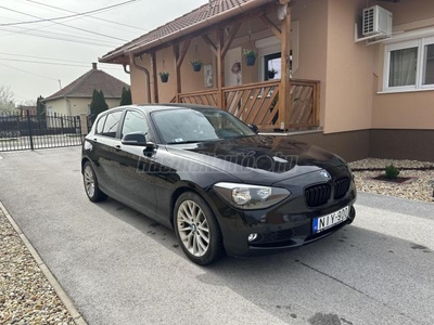 BMW 118i (Automata)