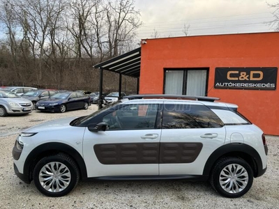 CITROEN C4 CACTUS 1.2 PureTech Shine EURO6 PANORÁMA TETŐ ! TOLATÓKAMERA ! NAVIGÁCIÓ !