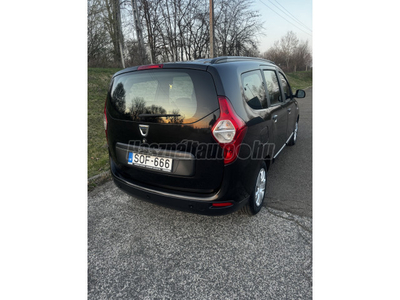 DACIA LODGY 1.5 Blue dCi Arctic (7 személyes )