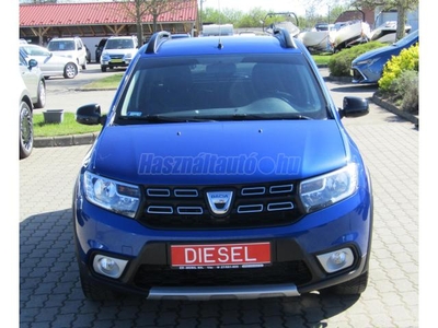 DACIA SANDERO 1.5 Blue dCi 15th Celebration (Vonóhorog) /Magyarországi - Sérülésmentes - Garantált - 72.150 KM!/