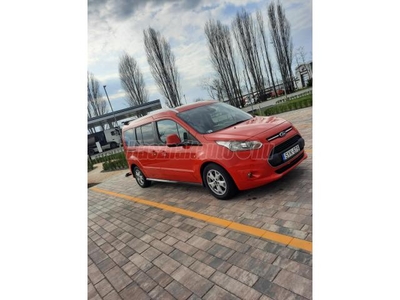 FORD CONNECT Tourneo205 1.5 TDCi SWB Titanium