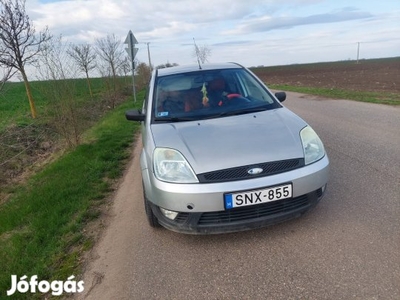 Ford fiesta szép állapotban eladó.