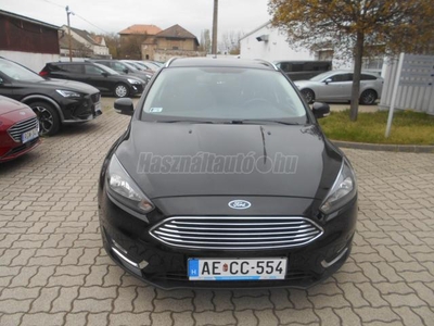 FORD FOCUS 1.5 TDCI Titanium M.o.-i..szervizkönyv