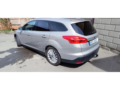 FORD FOCUS 2.0 TDCi Titanium