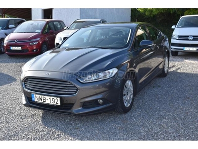 FORD MONDEO 2.0 TDCi Trend Magyar. szervizkönyv