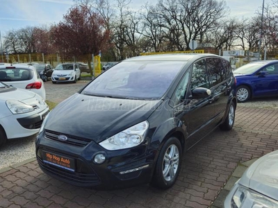 FORD S-MAX 1.6 TDCi Business navigáció.digit klíma