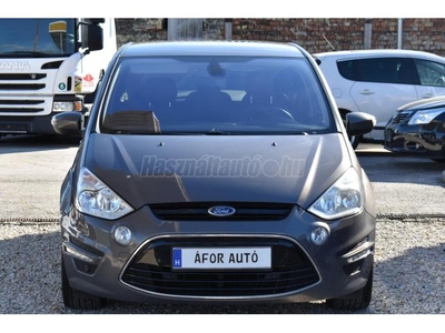 FORD S-MAX 2.0 TDCi Titanium NAVI - D.KLÍMA - BŐR - ÜLÉSFŰTÉS - VÉGIG VEZETETT SZ.KÖNYV!