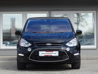 FORD S-MAX 2.2 TDCi Titanium DIGIT-NAVI-ÜLÉSFŰTÉS-TEMPOMAT-SÉRÜLÉSMENTES-174eKM