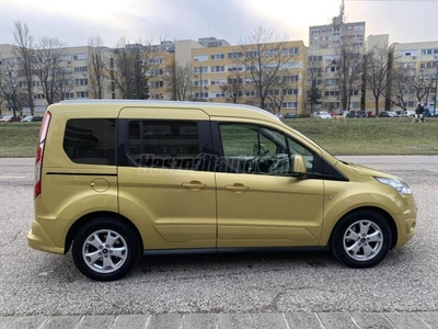 FORD TOURNEO Connect 205 1.0 EcoBoost SWB Titanium EURO6