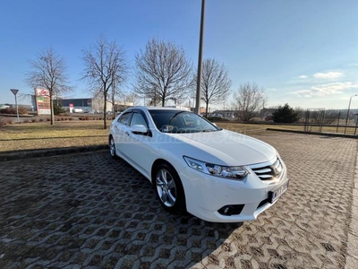 HONDA ACCORD 2.0 Elegance