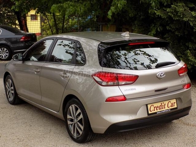 HYUNDAI I30 1.4 MPi Travel Plus 77e km!! Magyarországi. vezetett szervizkönyves!! 23 ÉVE CREDIT CAR