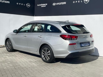 HYUNDAI I30 1.4 T-GDi Comfort DCT magyarországi / 70e km / gyári garancia