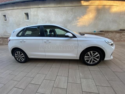 HYUNDAI I30 1.6 CRDi MP Comfort DCT