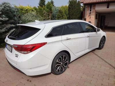 HYUNDAI I40 1.7 CRDi HP Comfort DCT