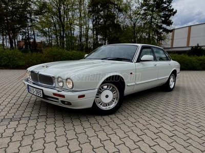 JAGUAR XJ 3.2 Executive (Automata) Tempomat Digit klíma 4elektromos ablakok megkímélt állapot