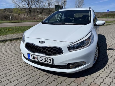 KIA CEE'D SW 1.6 CRDI EX