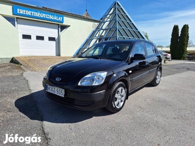 KIA RIO 1.4 EX Cool Magyarországi 156600 KM VEZ...