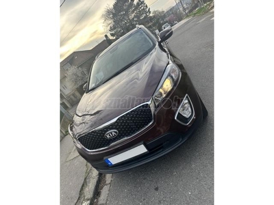 KIA SORENTO 2.2 CRDi LX [7 személy] ÁFÁS ár. Mo-i