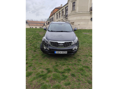 KIA SPORTAGE 1.7 CRDi EX