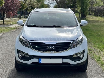 KIA SPORTAGE 1.7 CRDi EX Frissen szervizelve!Újkora óta egy személy használta! 109.584 KM!!! Vezetett sze