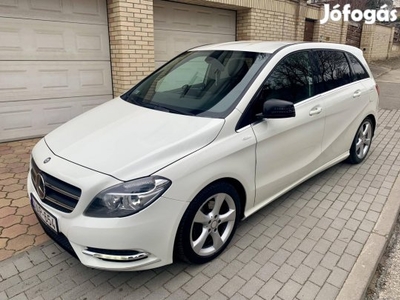 Mercedes-Benz B 200 CDI Blueefficiency (Automat...