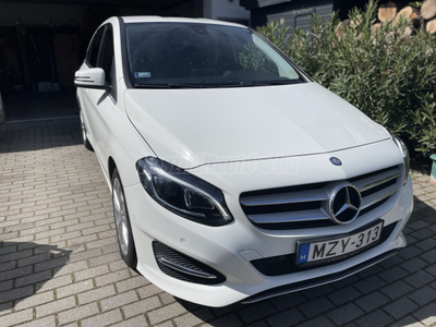 MERCEDES-BENZ B 200 CDI d Style 7G-DCT